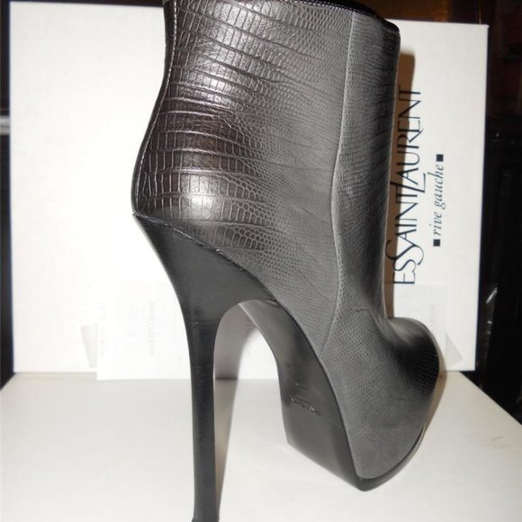 Yves Saint Laurent Platform Booties - Women's 38.5